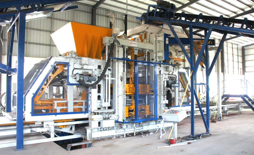 קאַנגאָנג ציגל מאשינען מאַכן זייער מארק אין דרום טשיינאַ - פּאַווינג בריקס און דימענט-שייפּט בריקס כאַנדאַלד דורך איין מאַשין