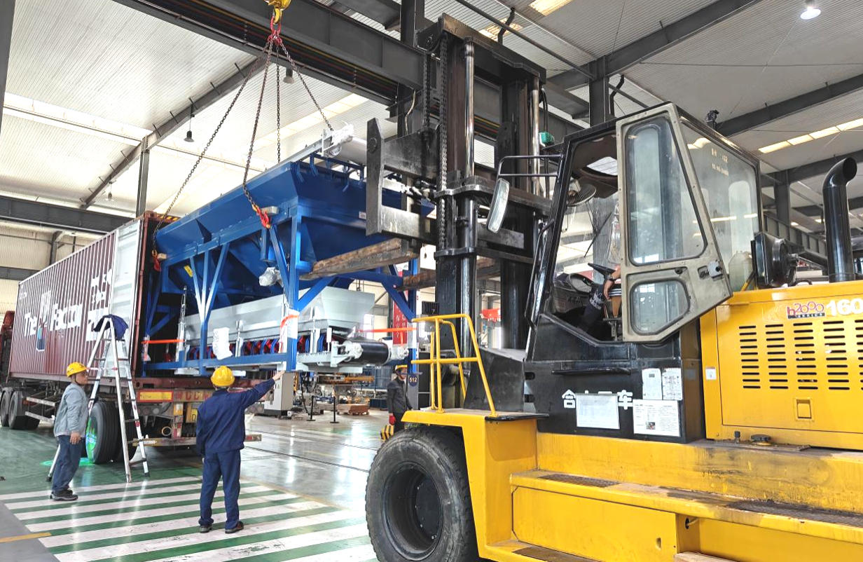 פֿון רעקווירעמענץ צו סאַלושאַנז: קאַסטאַמייזד אַפּראָוטשיז צו סאָלווע פּראָבלעמס